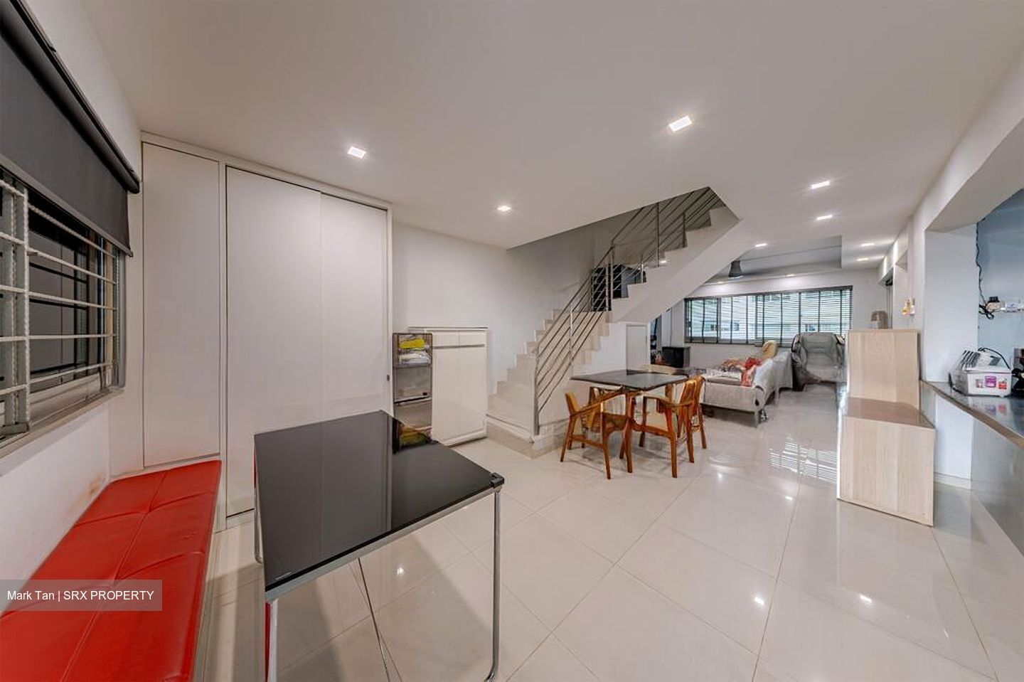 Blk 239 Bukit Panjang Ring Road (Bukit Panjang), HDB Executive #509995811
